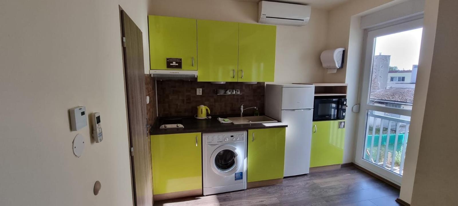 Apartman Panorama Sturovo Exterior foto