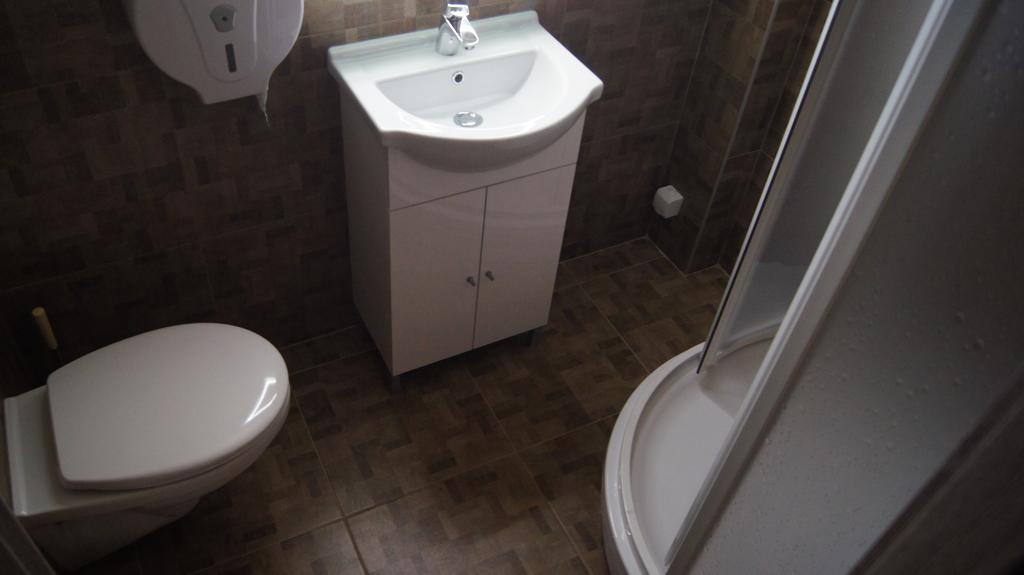 Apartman Panorama Sturovo Exterior foto